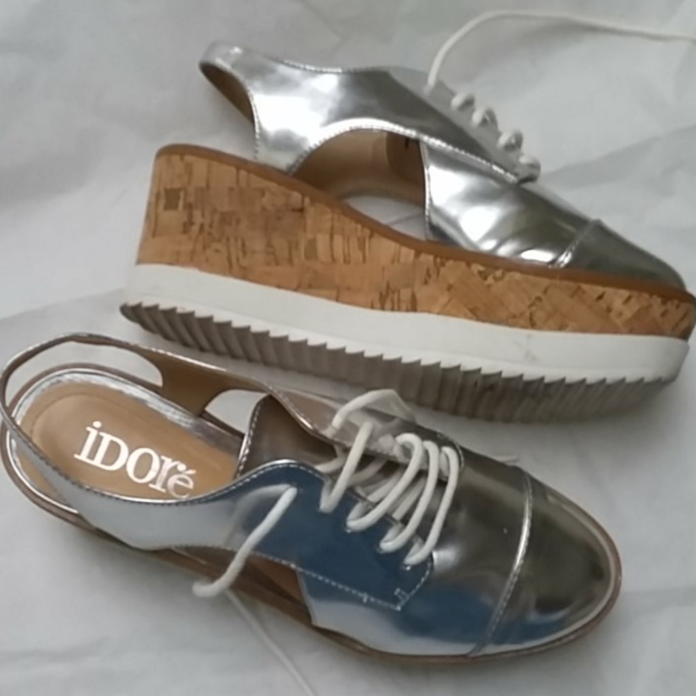 Idore wedge
